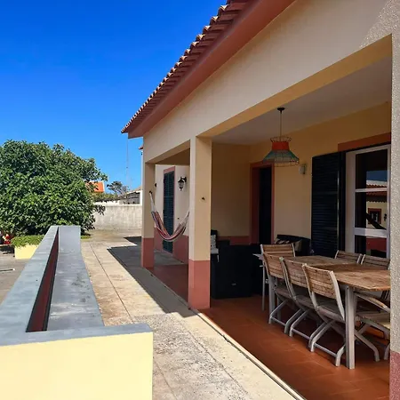 Antonius Nyaraló Porto Santo